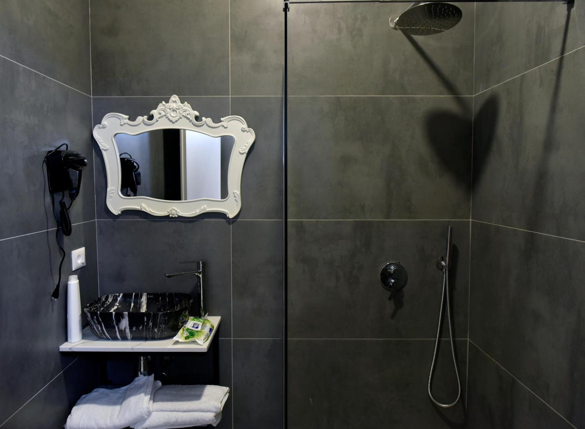 דורס City Center Rooms And Apartments מראה חיצוני תמונה